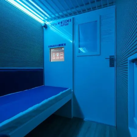 Hotel Resting Pods - Zzzleepandgo Bgy Airport Orio al Serio Exterior foto